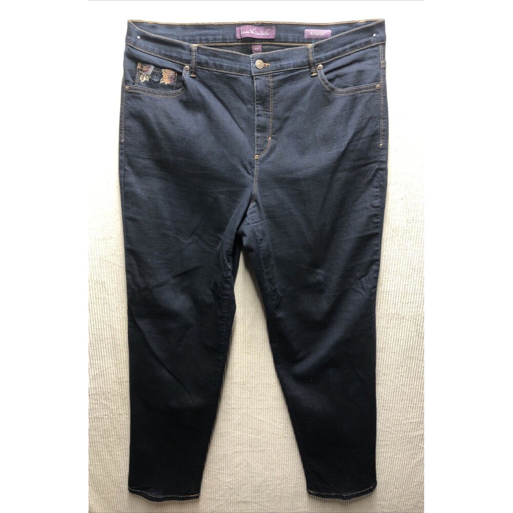 Gloria Vanderbilt Amanda Jeans Size 16W Embroidered Floral Pockets